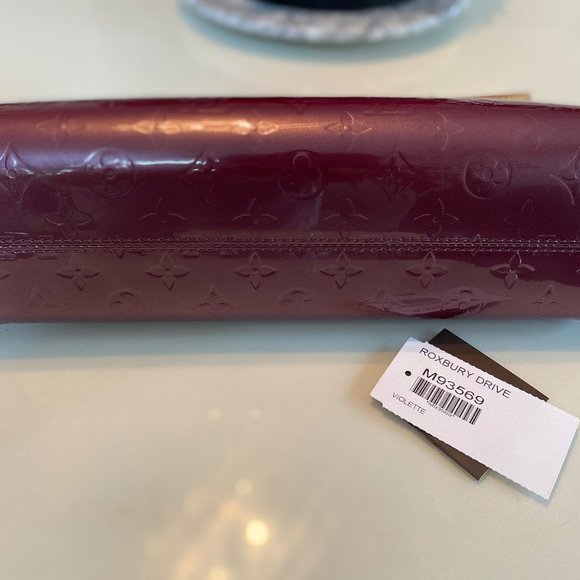 Violette Monogram Vernis Roxbury Drive Bag - Picture 3 of 6